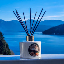 Load image into Gallery viewer, Fall Seasonal Reed Diffuser